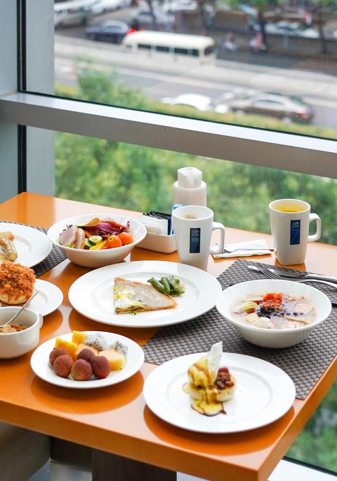 Renaissance Beijing Capital Hotel Ngoại thất bức ảnh