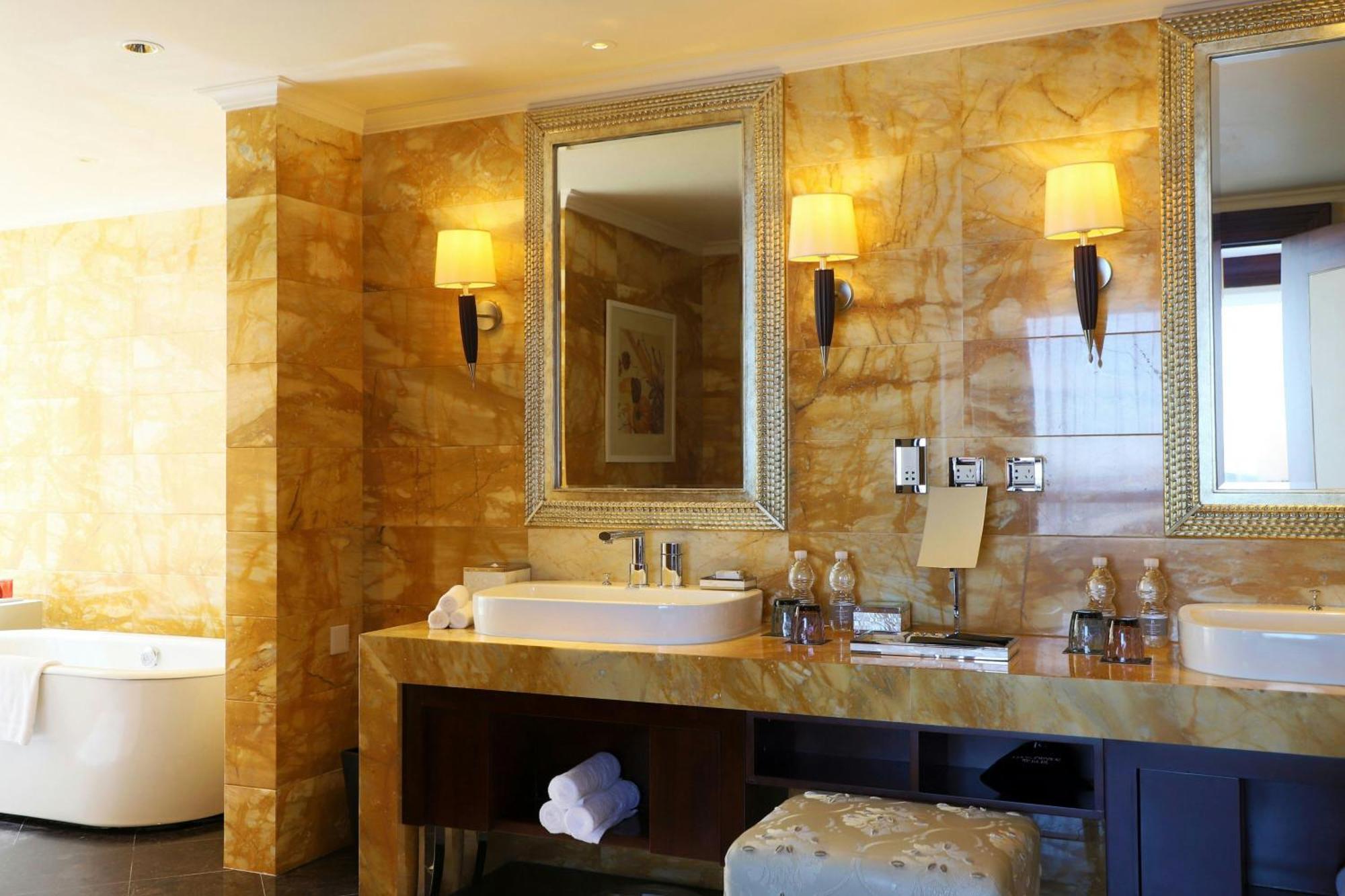 Renaissance Beijing Capital Hotel Ngoại thất bức ảnh